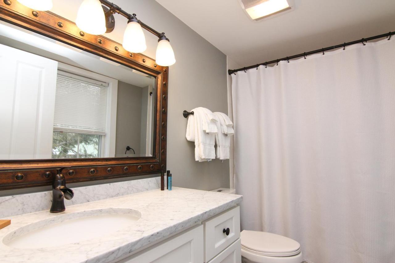 Two Bedroom With Lake View Wolfeboro Kültér fotó